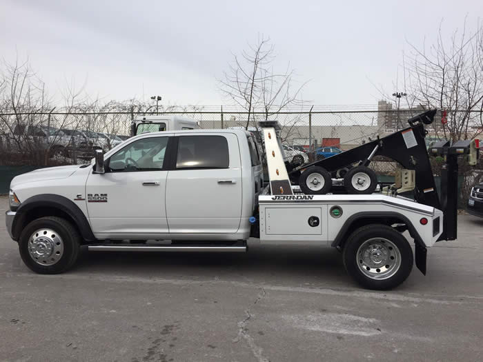 Tow Truck For Sale Canada >> Welcome To H R Runciman Tow Truck For Sale Canada >> Welcome To H R Runciman
